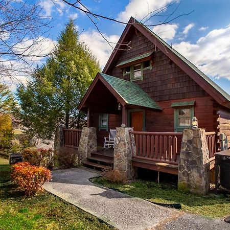 Home Sweet Hideaway Retreat Near Пиджен Фордж Екстериор снимка