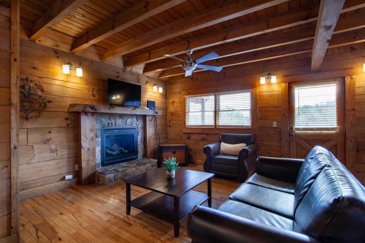 Home Sweet Hideaway Retreat Near Пиджен Фордж Екстериор снимка