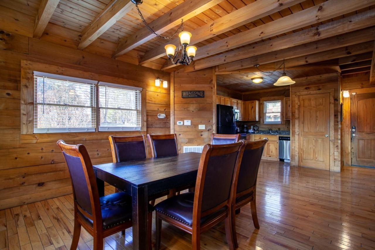 Home Sweet Hideaway Retreat Near Пиджен Фордж Екстериор снимка