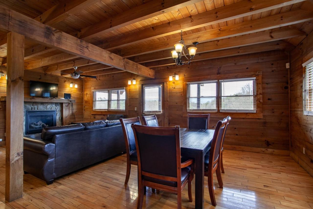 Home Sweet Hideaway Retreat Near Пиджен Фордж Екстериор снимка