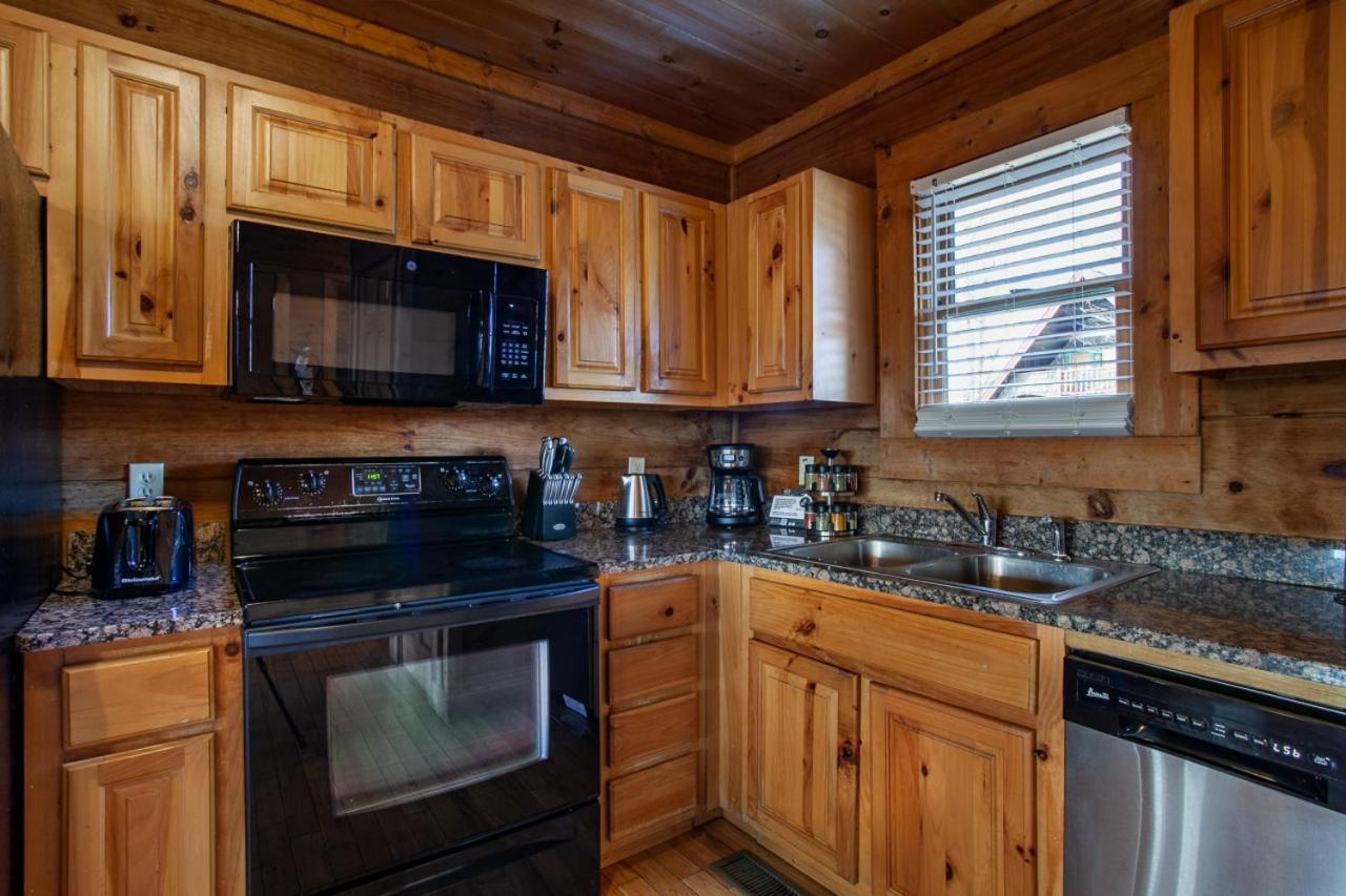 Home Sweet Hideaway Retreat Near Пиджен Фордж Екстериор снимка