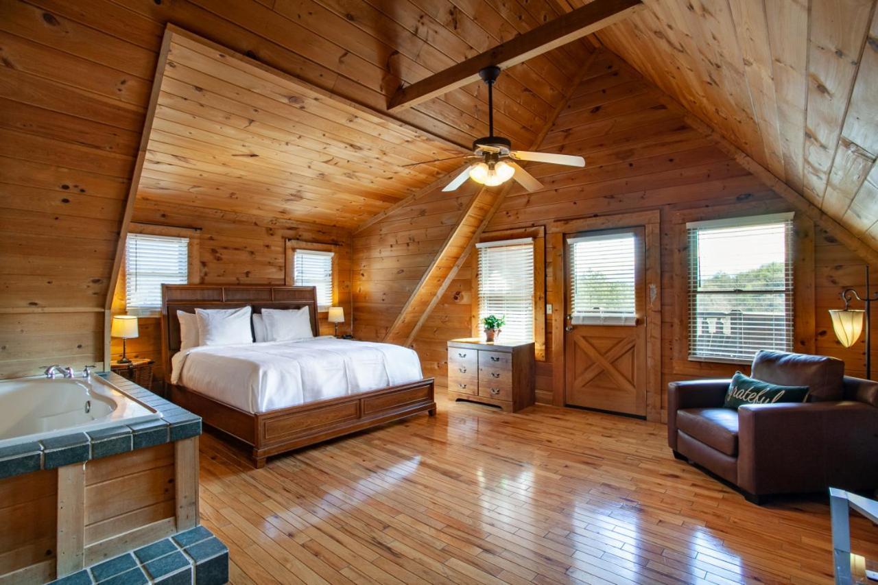 Home Sweet Hideaway Retreat Near Пиджен Фордж Екстериор снимка