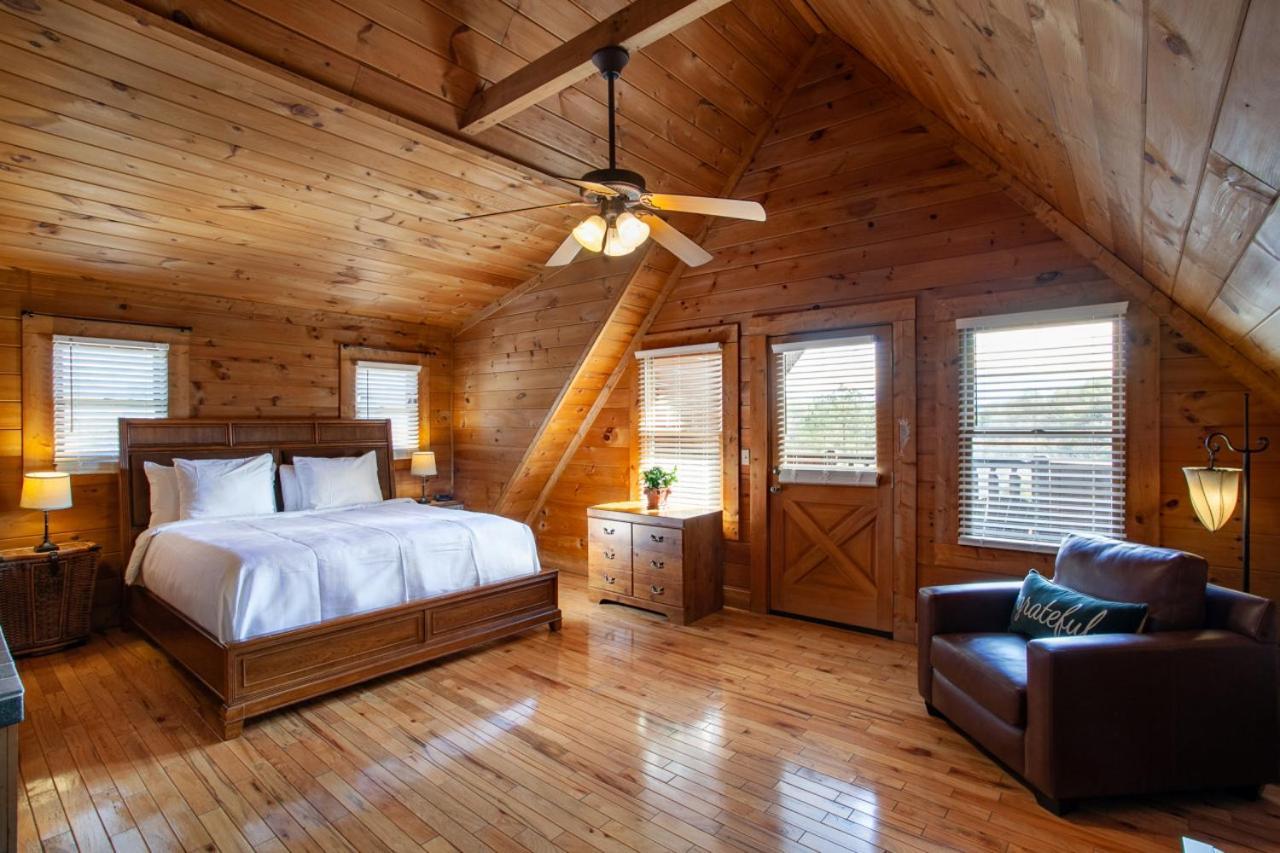 Home Sweet Hideaway Retreat Near Пиджен Фордж Екстериор снимка