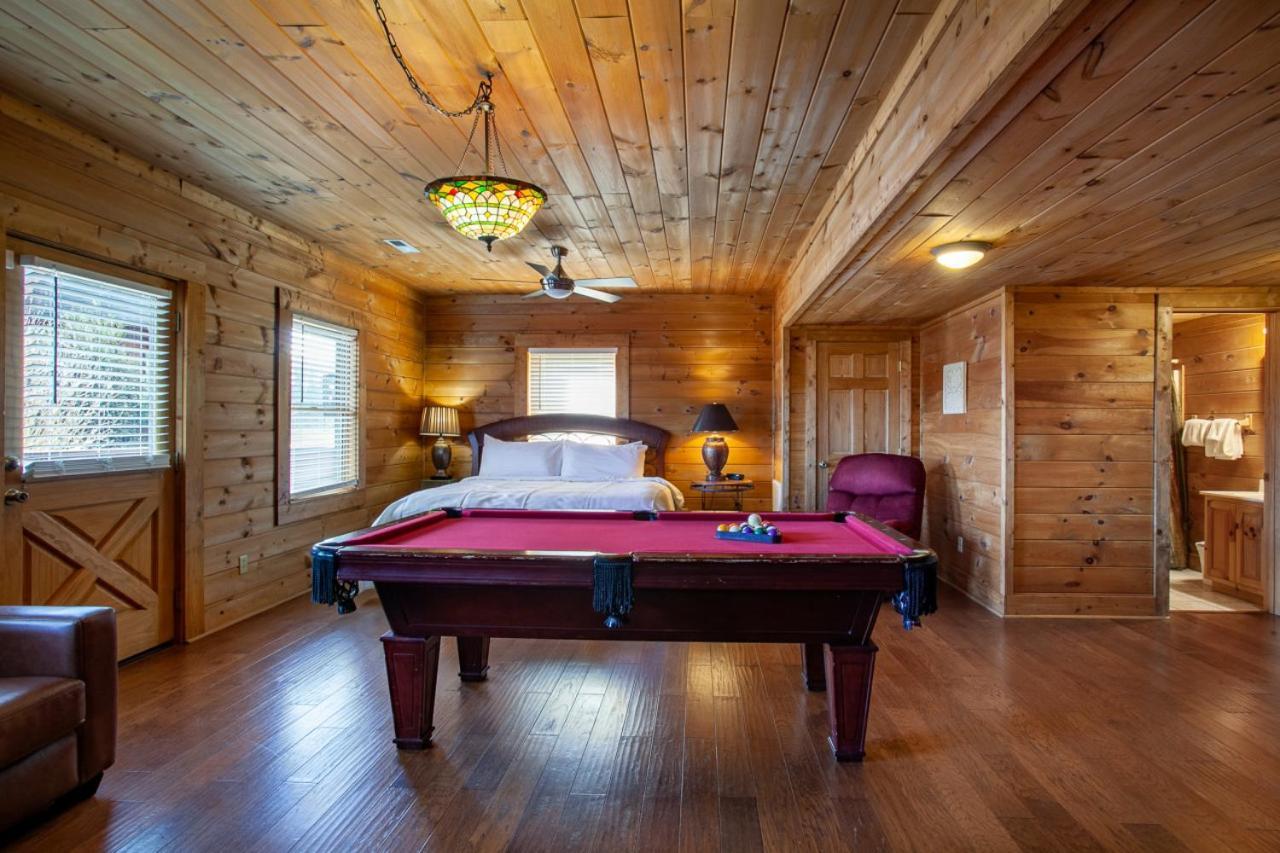 Home Sweet Hideaway Retreat Near Пиджен Фордж Екстериор снимка